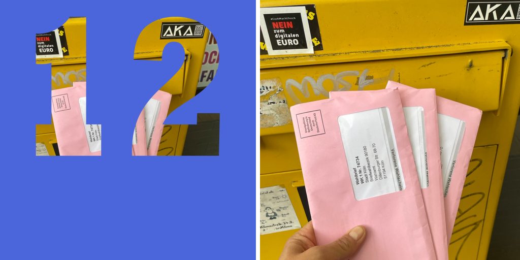 Collage: links.: Zahl „12“, rechts: drei Briefe in rosa Umschlägen vor Briefkasten